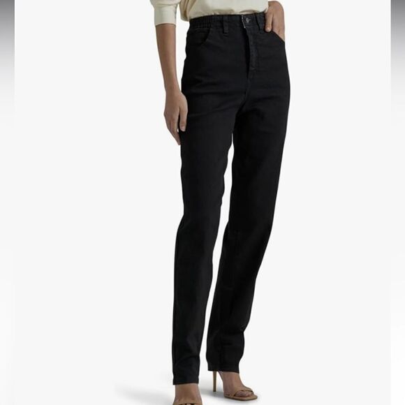 Lee - Relaxed Fit Side Elastic Tapered Leg Jean in Black - Picture 2 of 7